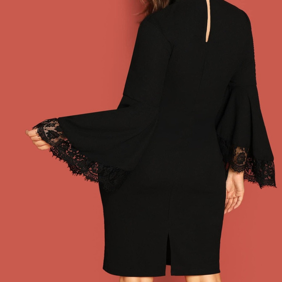 Plus Size Black Lace Flounced Sleeve Midi Dress - Picture 4 of 5